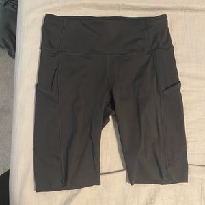 Lululemon fast and free bike shorts. Size 10. Good Condition.